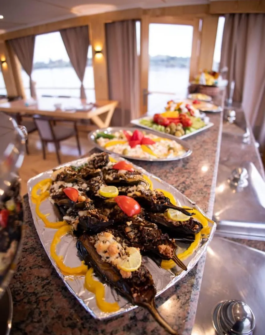 樂蜀 Dahabiya Akhnaton Every Monday From Esna To Aswan For 4 Nights酒店 0*,