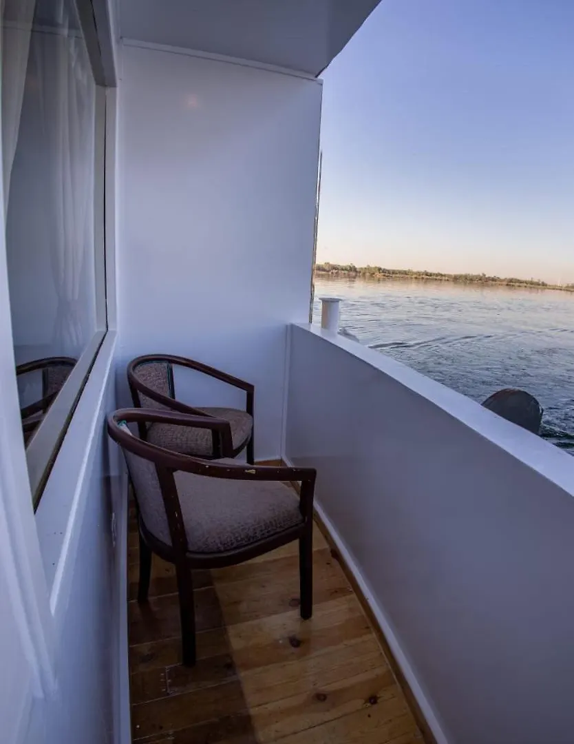 樂蜀 Dahabiya Akhnaton Every Monday From Esna To Aswan For 4 Nights酒店